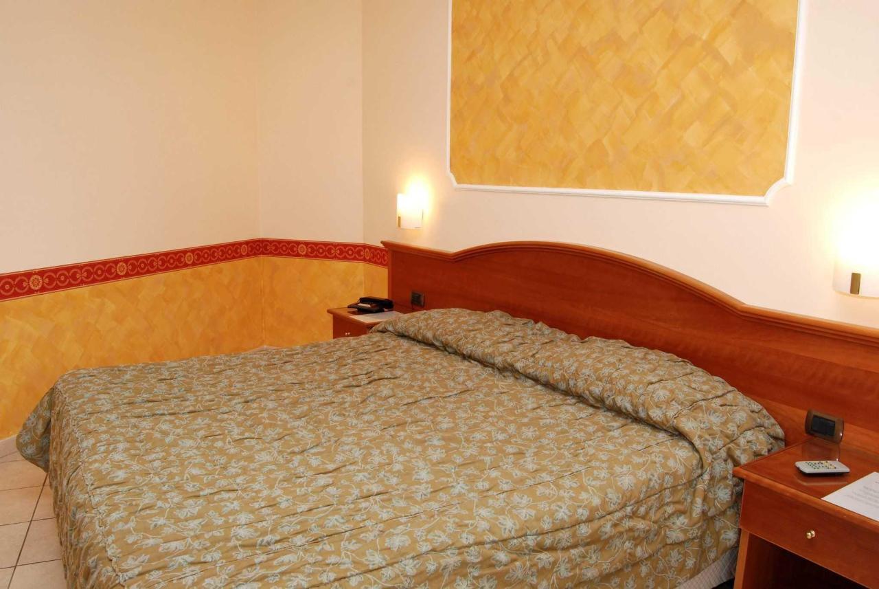 Europa Stabia Hotel Castellammare di Stabia Quarto foto